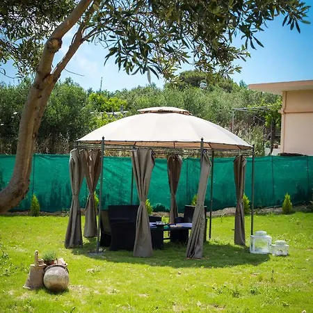 Garden Family Villa