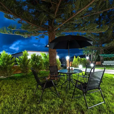 Garden Family Villa